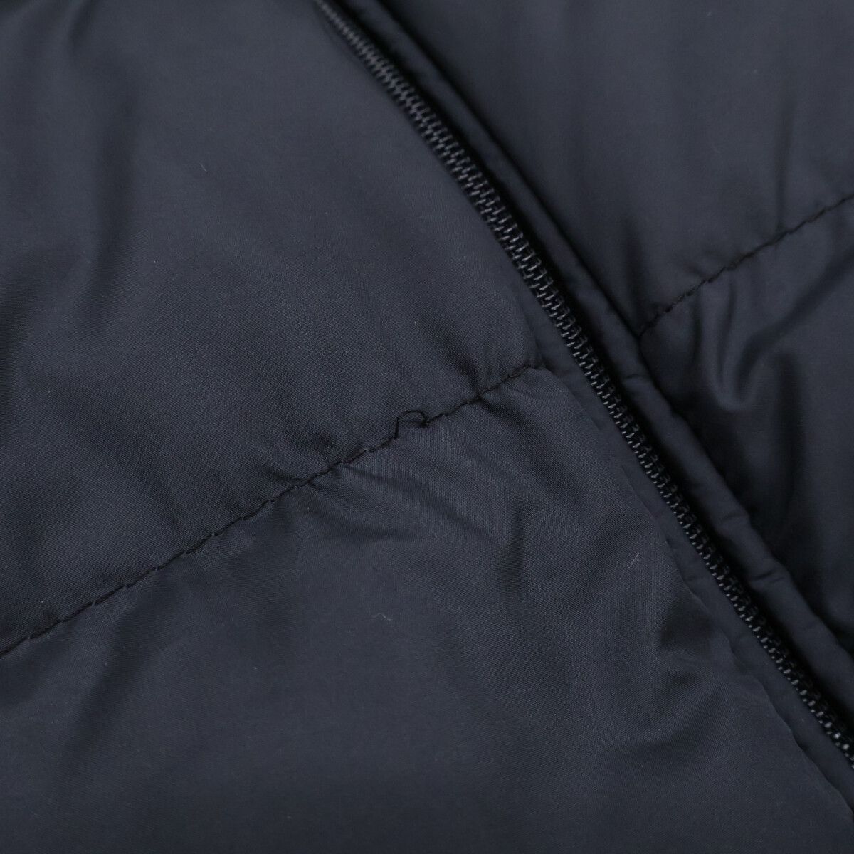 Moncler Lechtal Down Jacket — view 9
