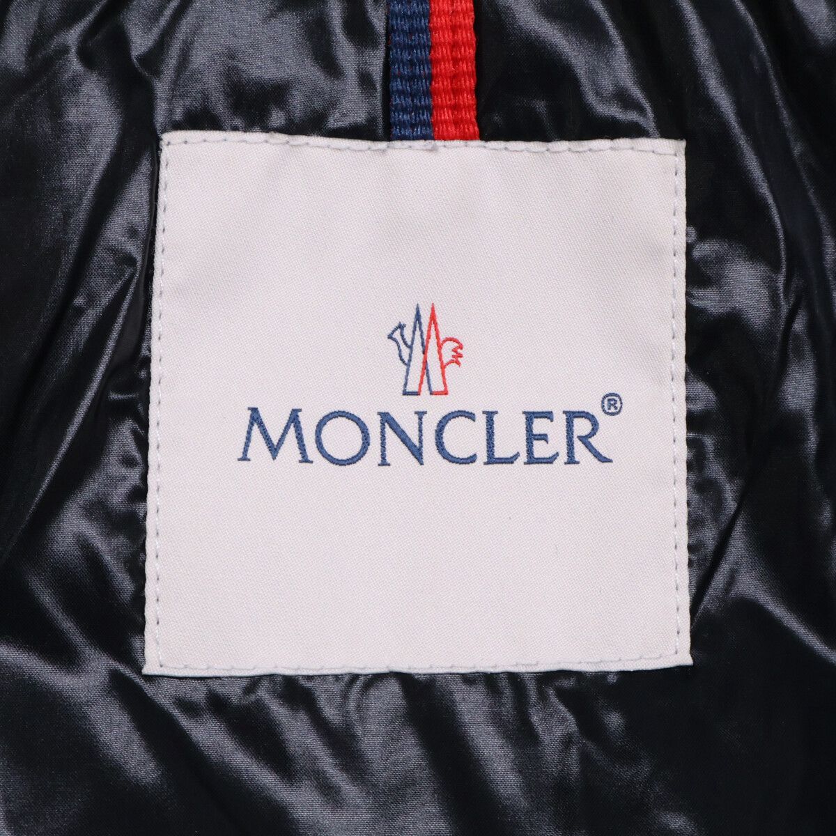 Moncler Badyfur Down Jacket — view 5