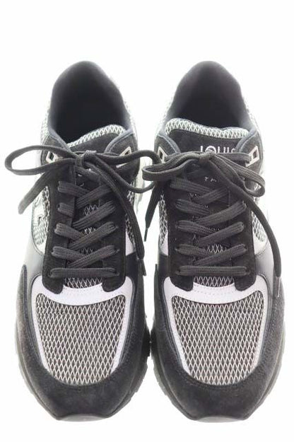 Louis Vuitton Run Away Low Cut Sneakers Black — view 2