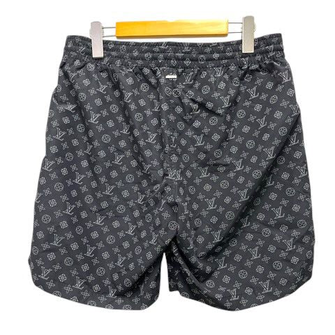 Louis Vuitton Monogram Shorts Nylon Logo All Over Pattern M Black — view 2