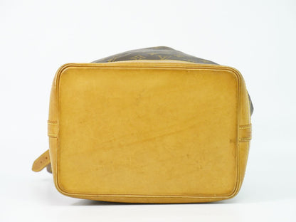 Louis Vuitton LV Noe Monogram Shoulder Bag Brown — view 3