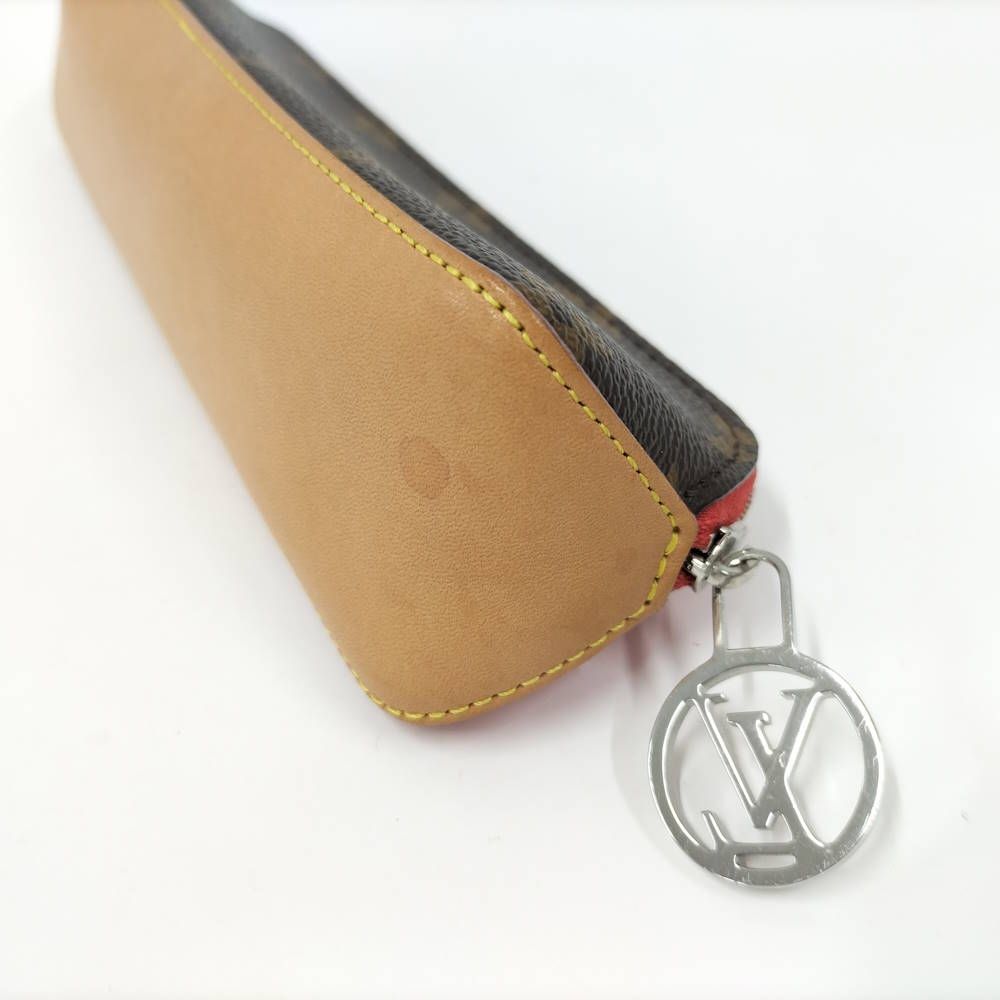 Louis Vuitton Trousse Elisabeth Pen Case Monogram — view 3