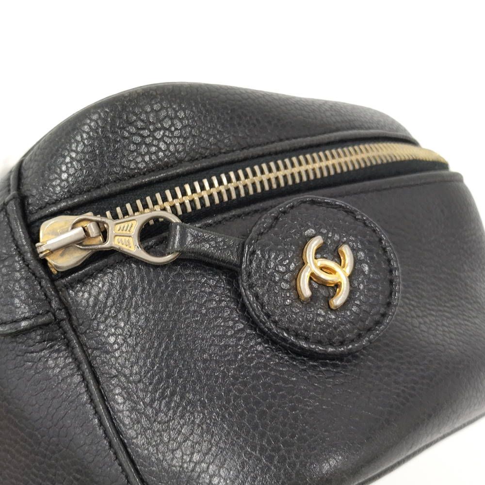 Chanel CC Logo Vanity Bag Caviar Leather Black — view 6