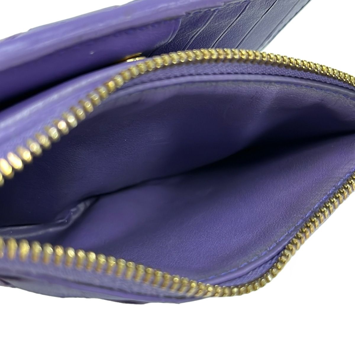 Bottega Veneta Bifold Wallet Maxi Intrecciato Purple Leather — view 4
