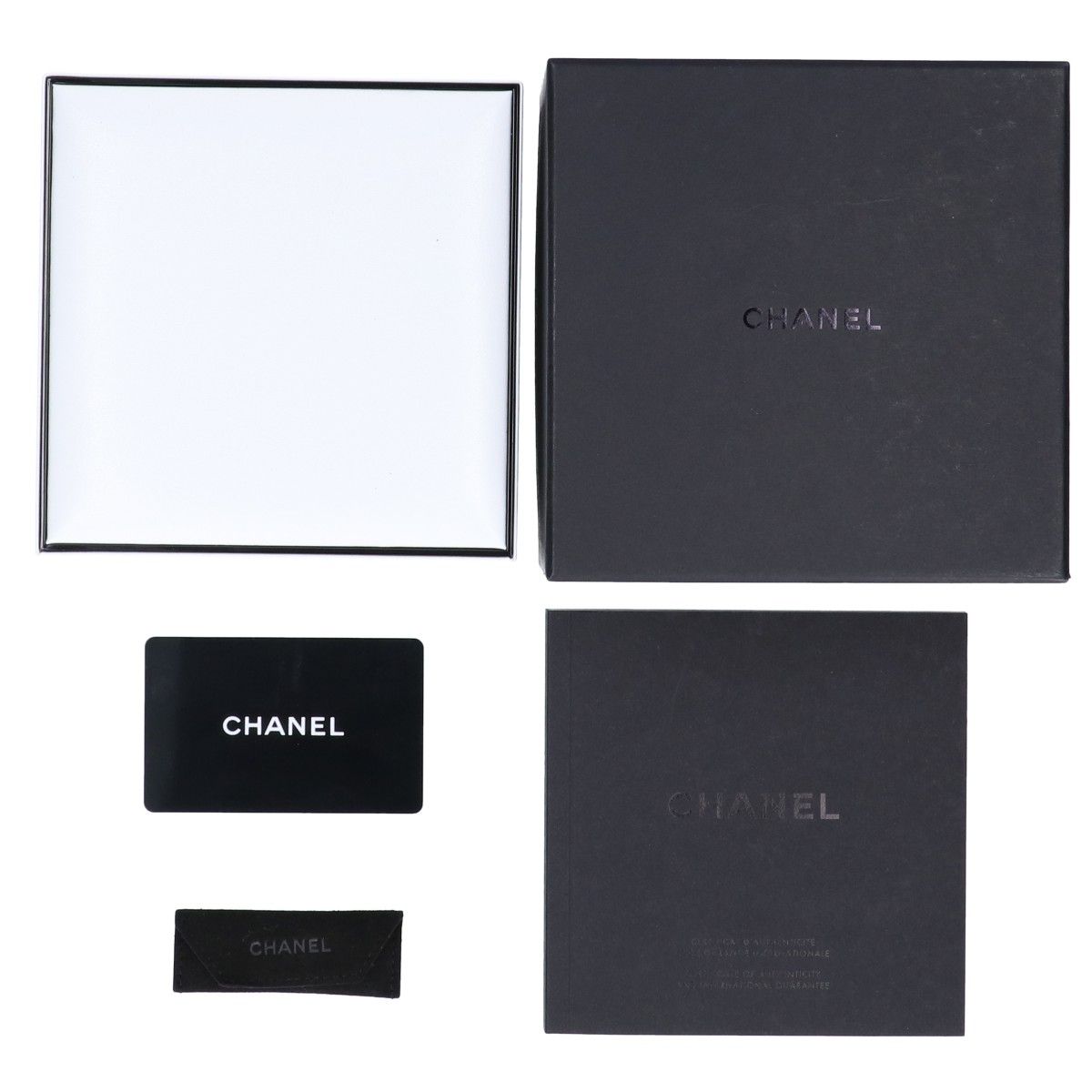 Chanel Polished 750 Beige Gold Boyfriend Tweed Quartz Watch — view 7