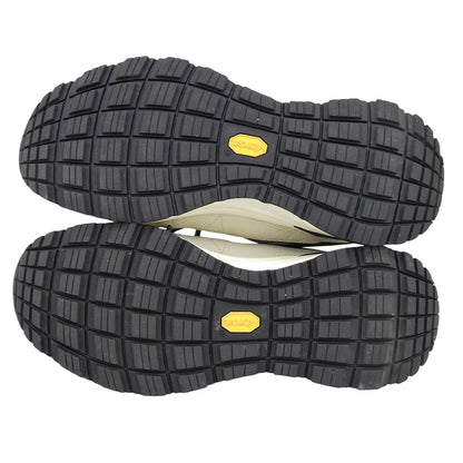 Moncler Lite Runner Low Cut Sneakers Beige Black — view 2
