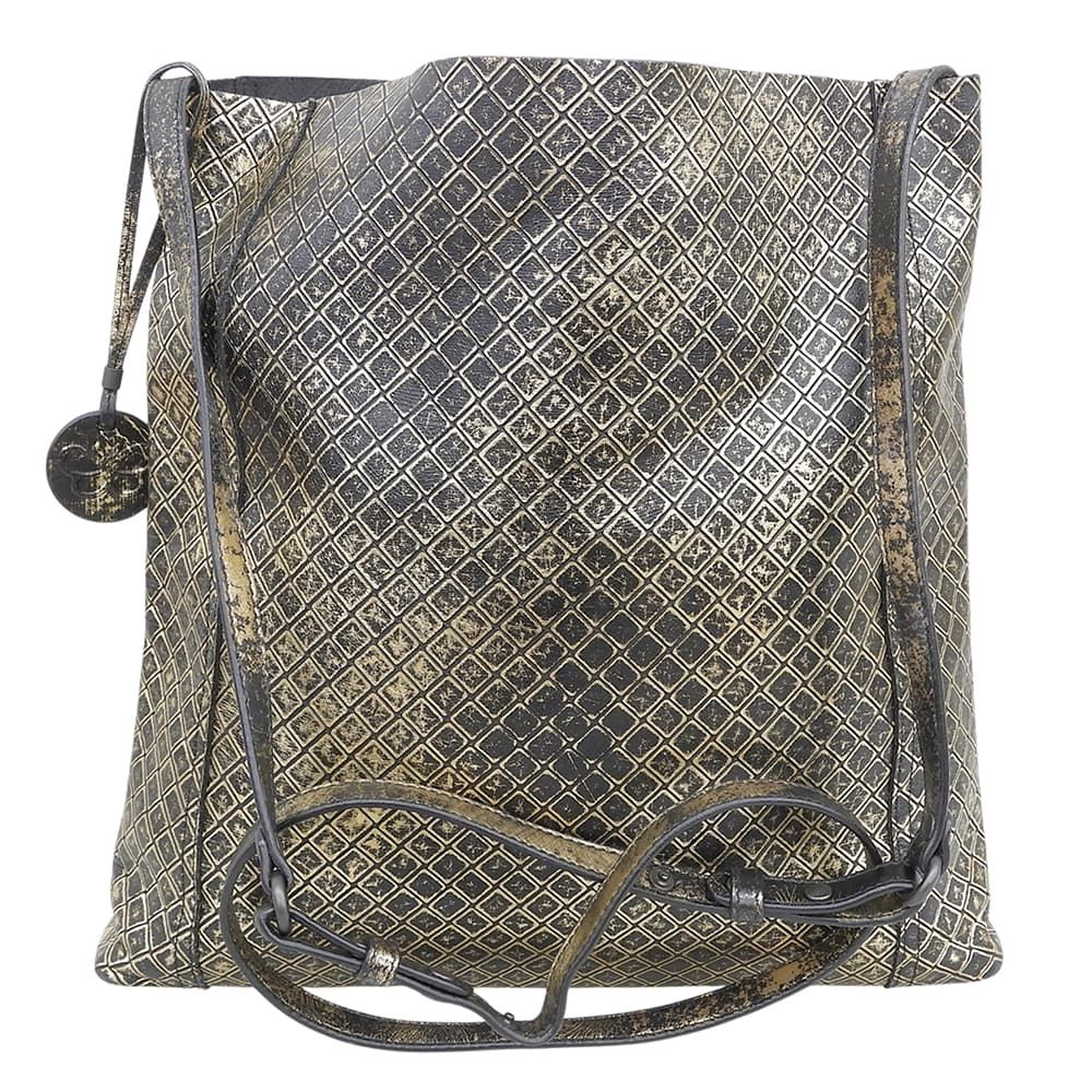 Bottega Veneta Intreccio Mirage Shoulder Bag Black Gold — view 2