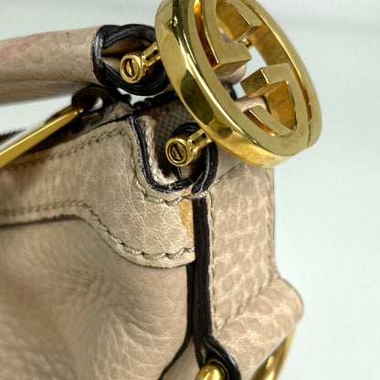 Gucci Interlocking Handbag Leather Beige — view 5