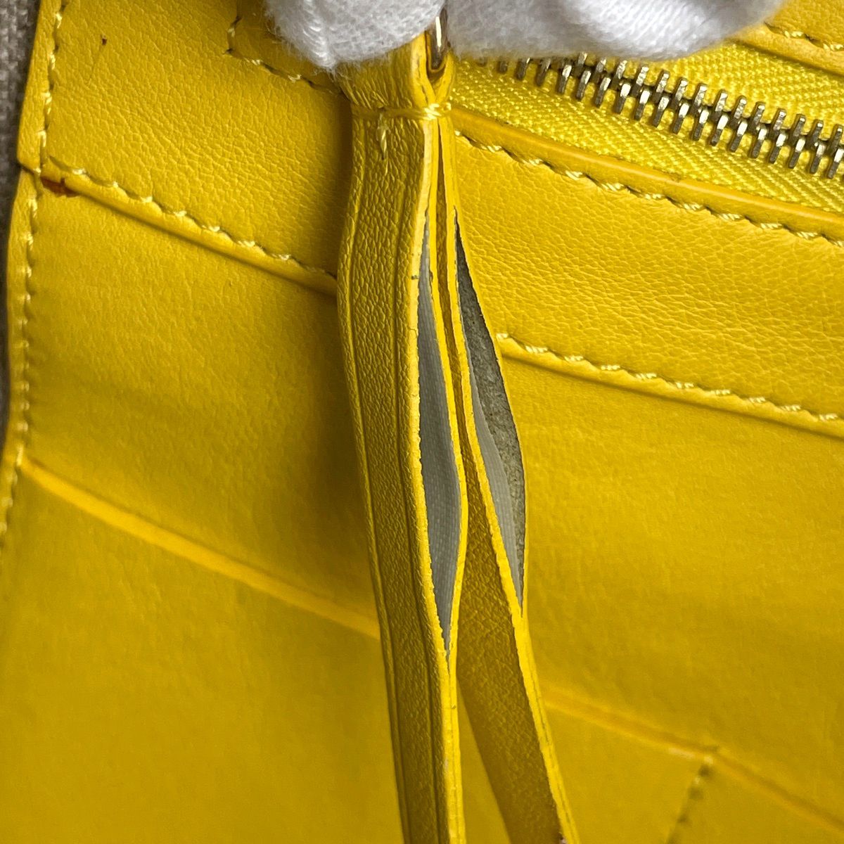 Celine Cabas Phantom Tote Logo Shoulder Bag Leather Yellow — view 5