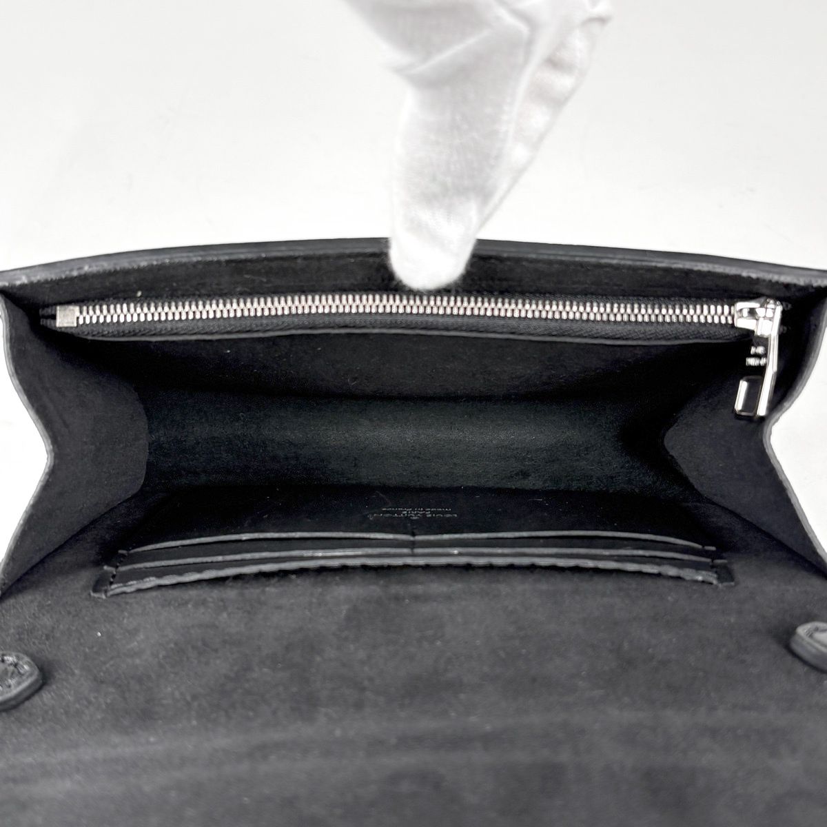 Louis Vuitton Waist Bag Monogram Reverse Brown Noir — view 6