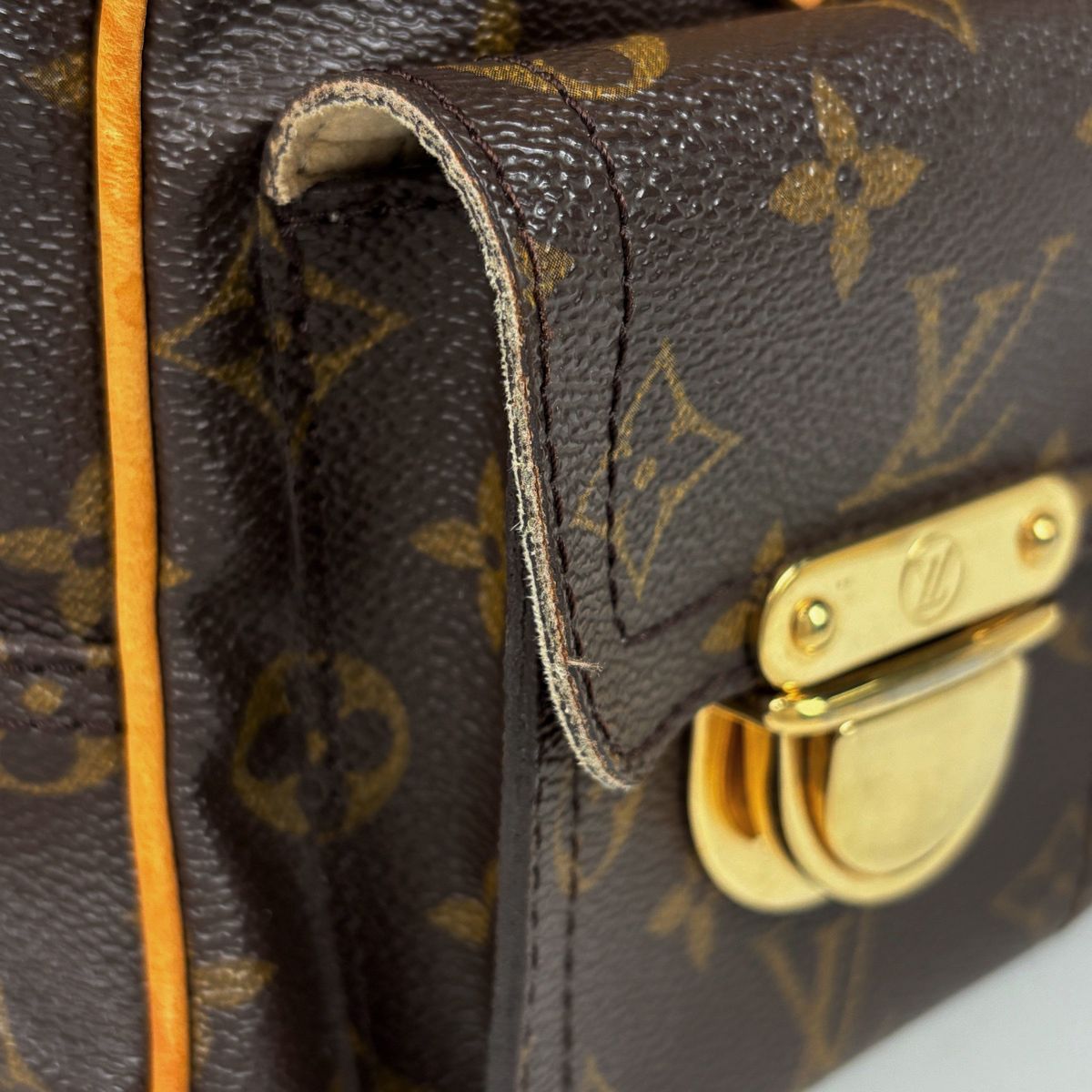 Louis Vuitton Manhattan PM Handbag Monogram Brown — view 4