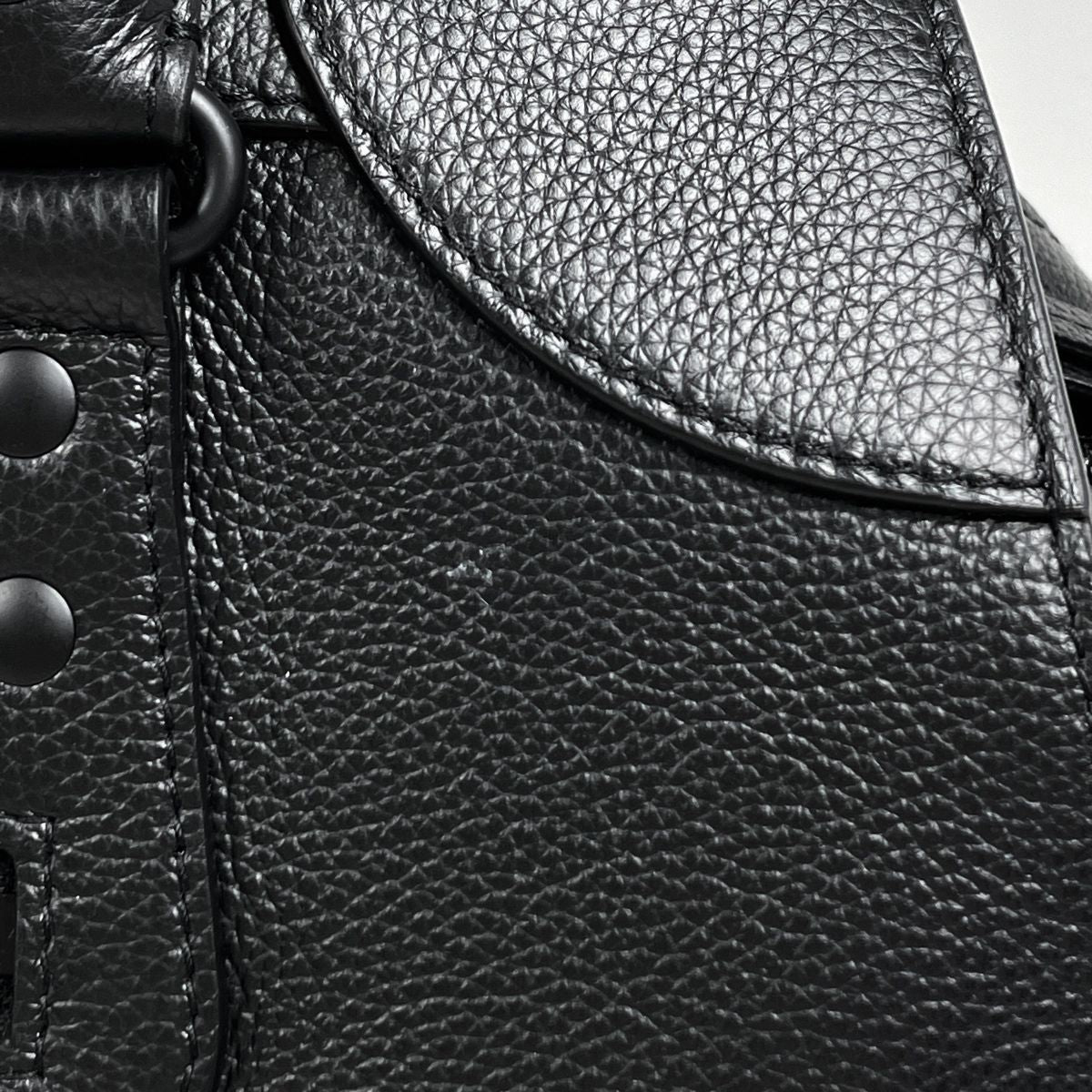 Balenciaga Neoclassic City 2-Way Leather Black Handbag — view 5