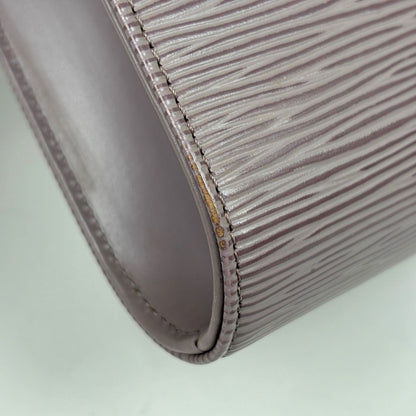Louis Vuitton Saint Tropez Shoulder Bag Epi Lilac — view 4