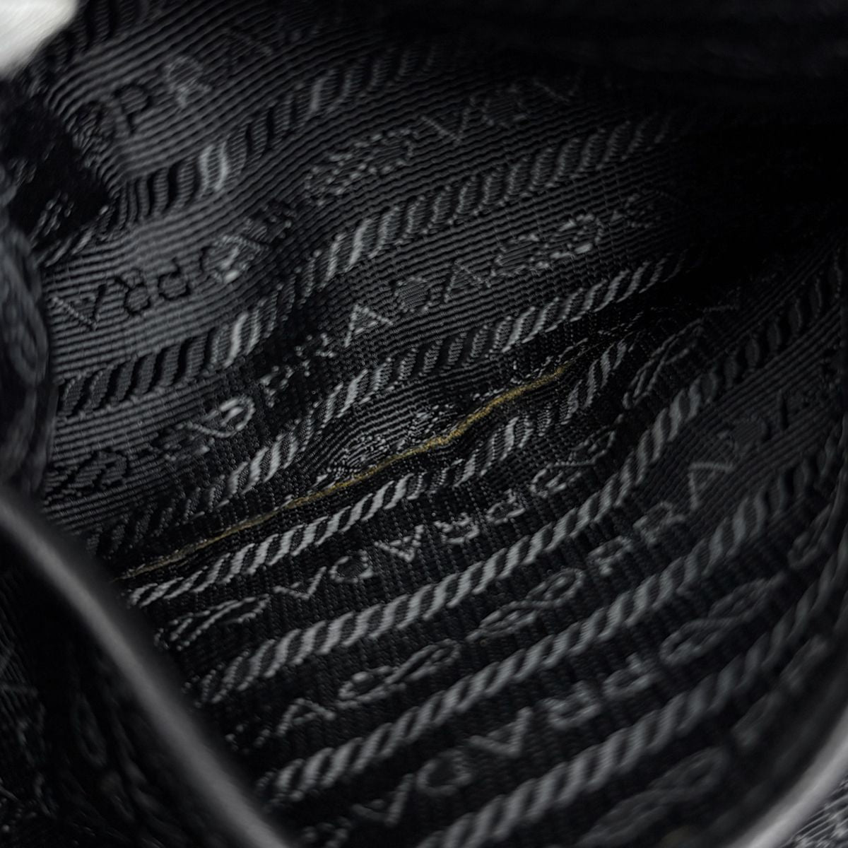 Prada Tote Nylon Nero — view 9