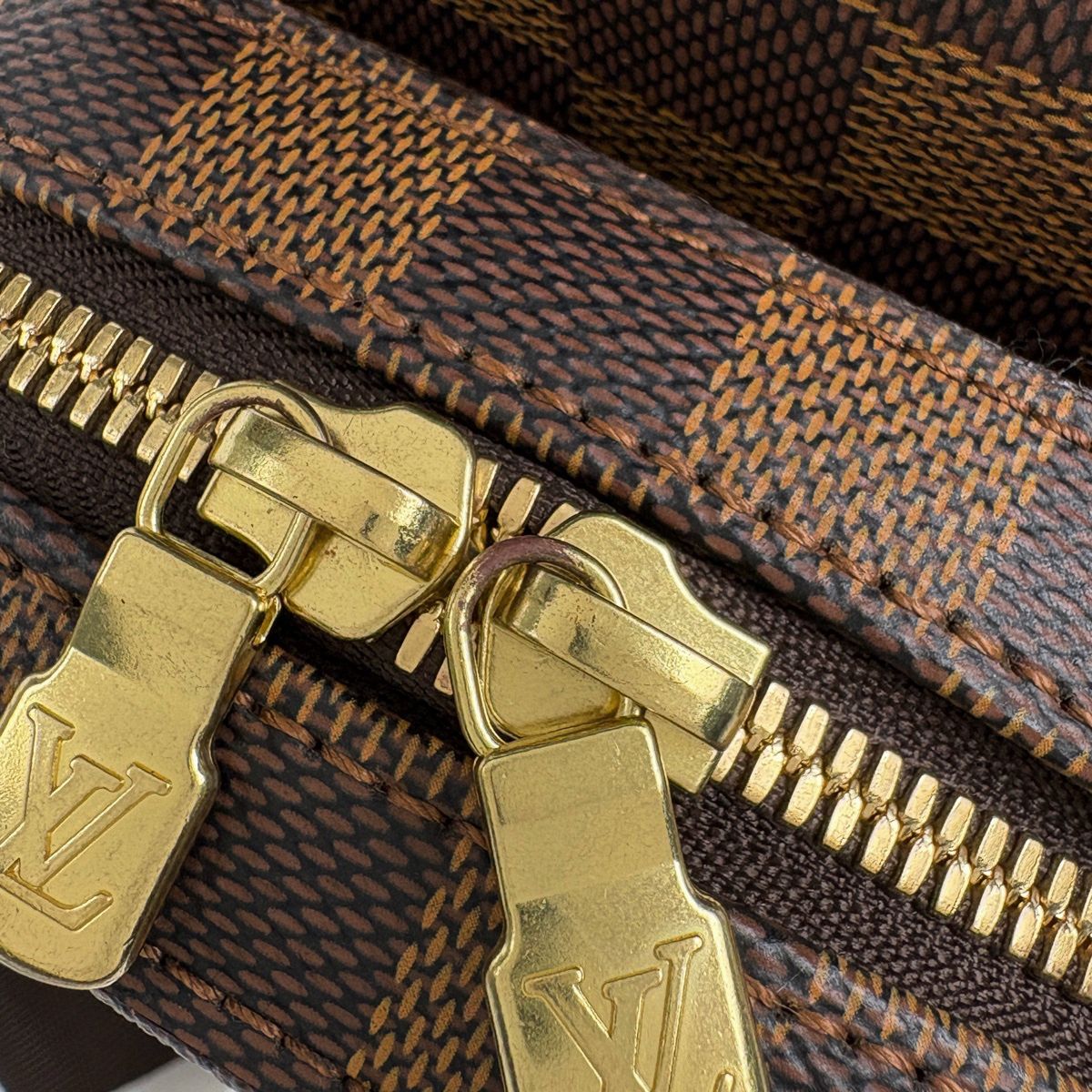 Louis Vuitton Geronimos Waist Bag Damier Brown — view 5