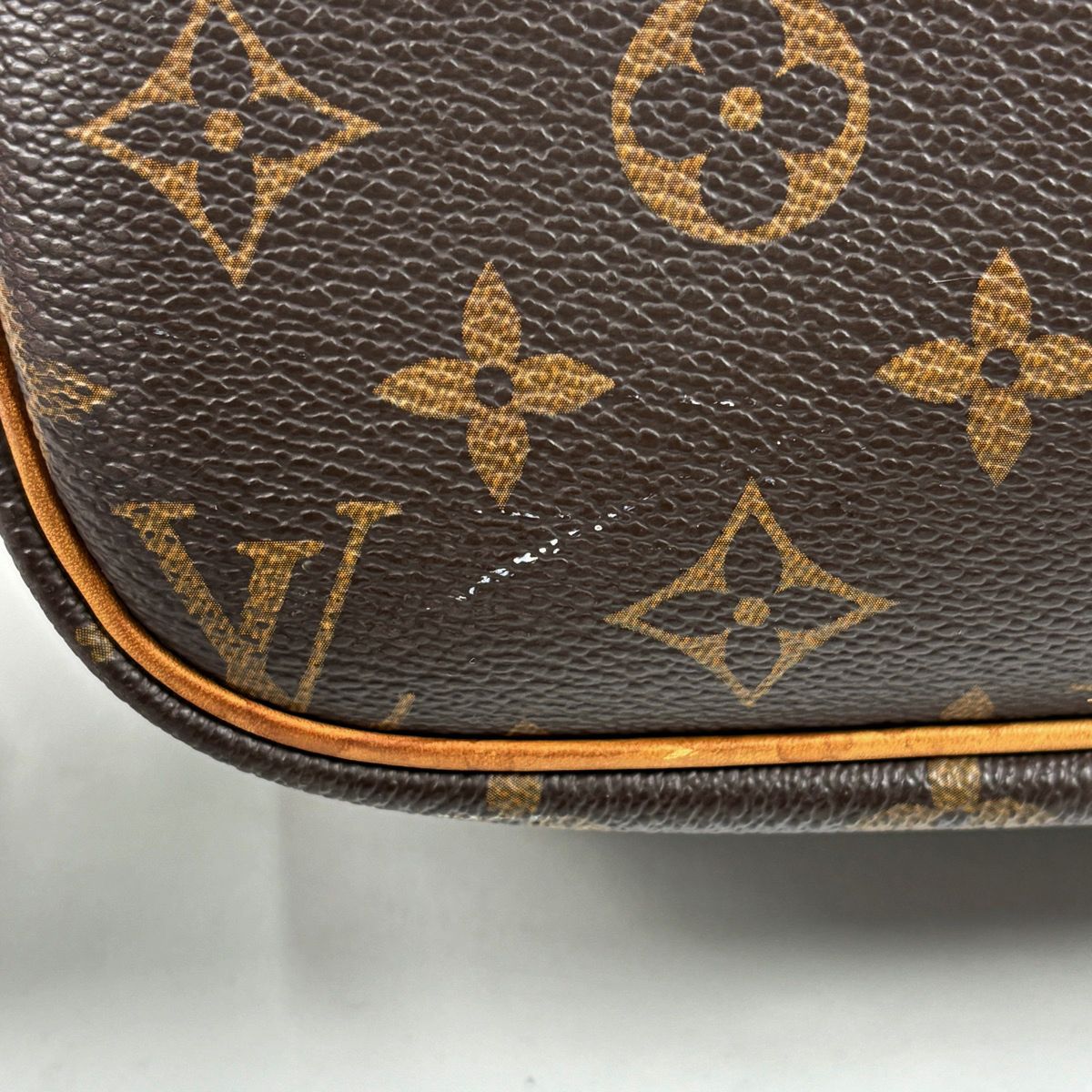 Louis Vuitton Reporter PM Crossbody Shoulder Bag Monogram Brown — view 5