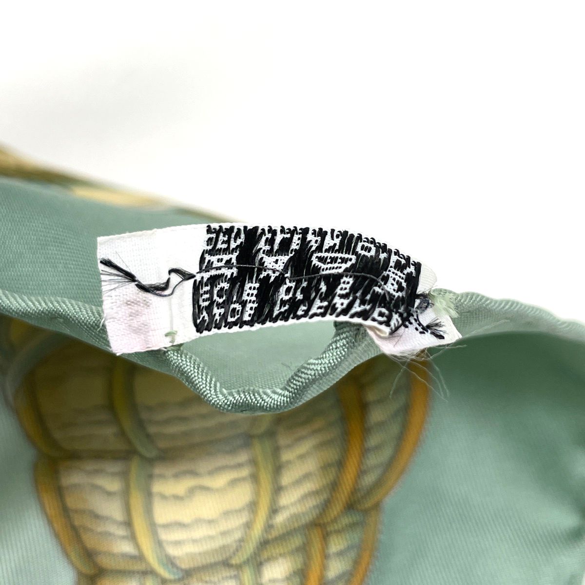 Hermes Carre 90 L'air Mari Sea Breeze Scarf Silk Light Green Multicolor — view 3