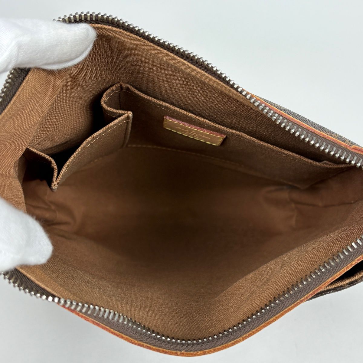 Louis Vuitton Odeon PM Shoulder Bag Monogram Brown — view 8