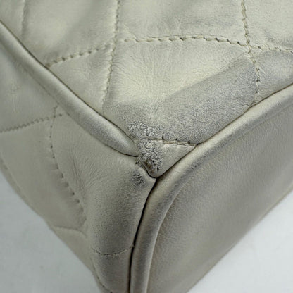 Chanel CC Logo Chain Shoulder Bag Quilted Fringe Leather White — view 3