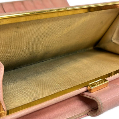 Chanel Bifold Wallet Pink Kiss Lock CC Logo — view 4