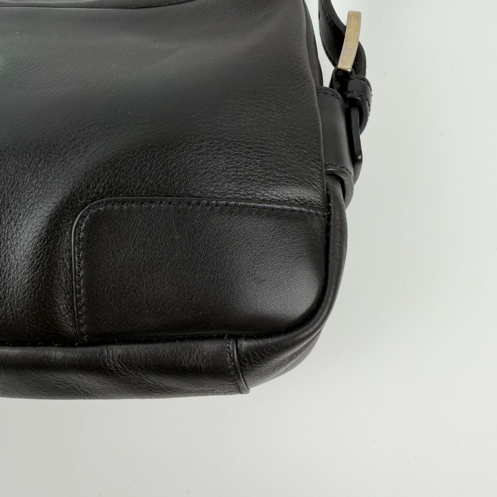 Loewe Anagram Shoulder Bag Black Leather Vintage — view 8