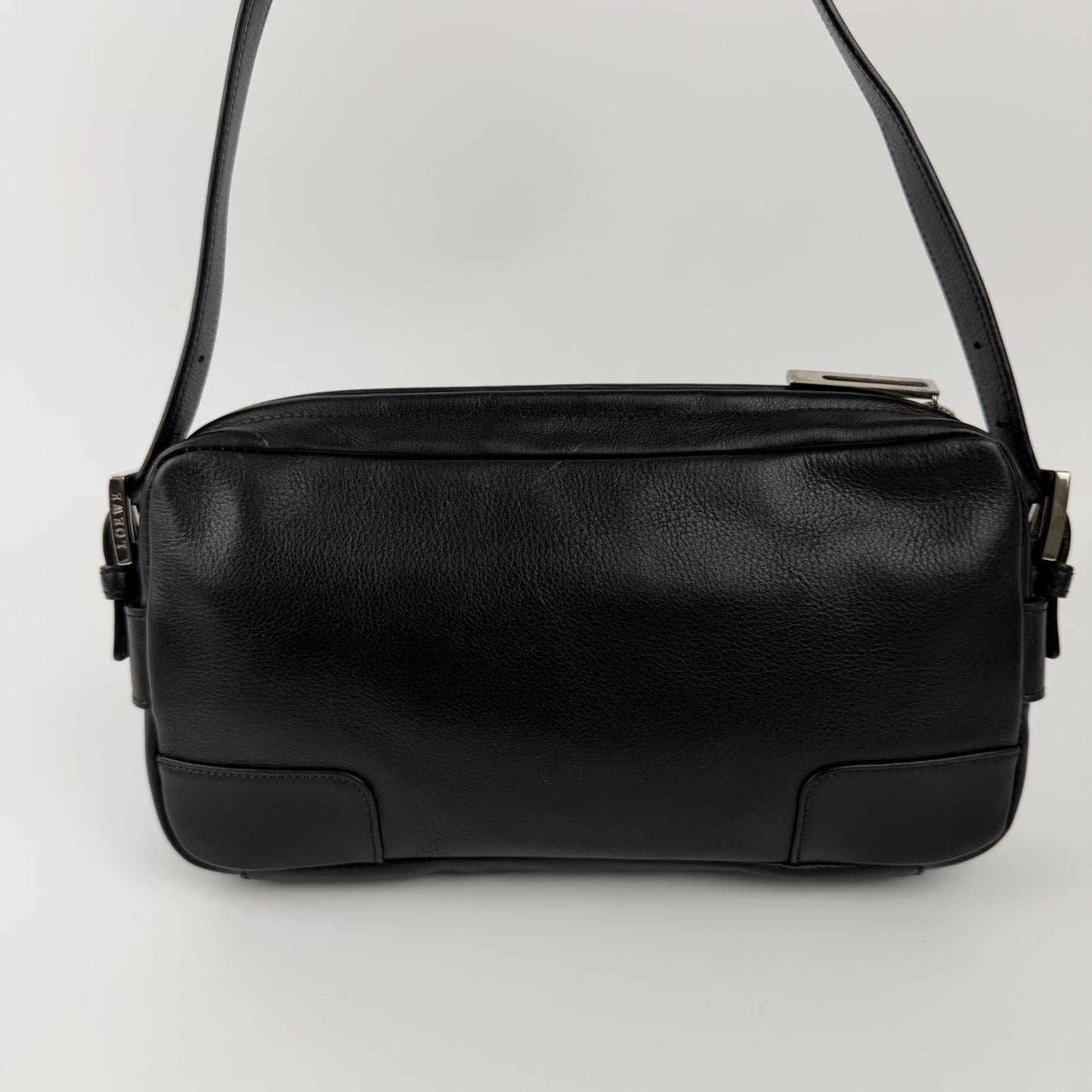 Loewe Anagram Shoulder Bag Black Leather Vintage — view 3