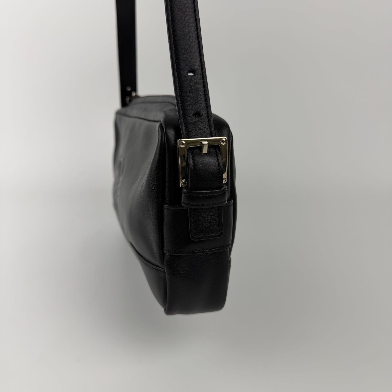 Loewe Anagram Shoulder Bag Black Leather Vintage — view 4