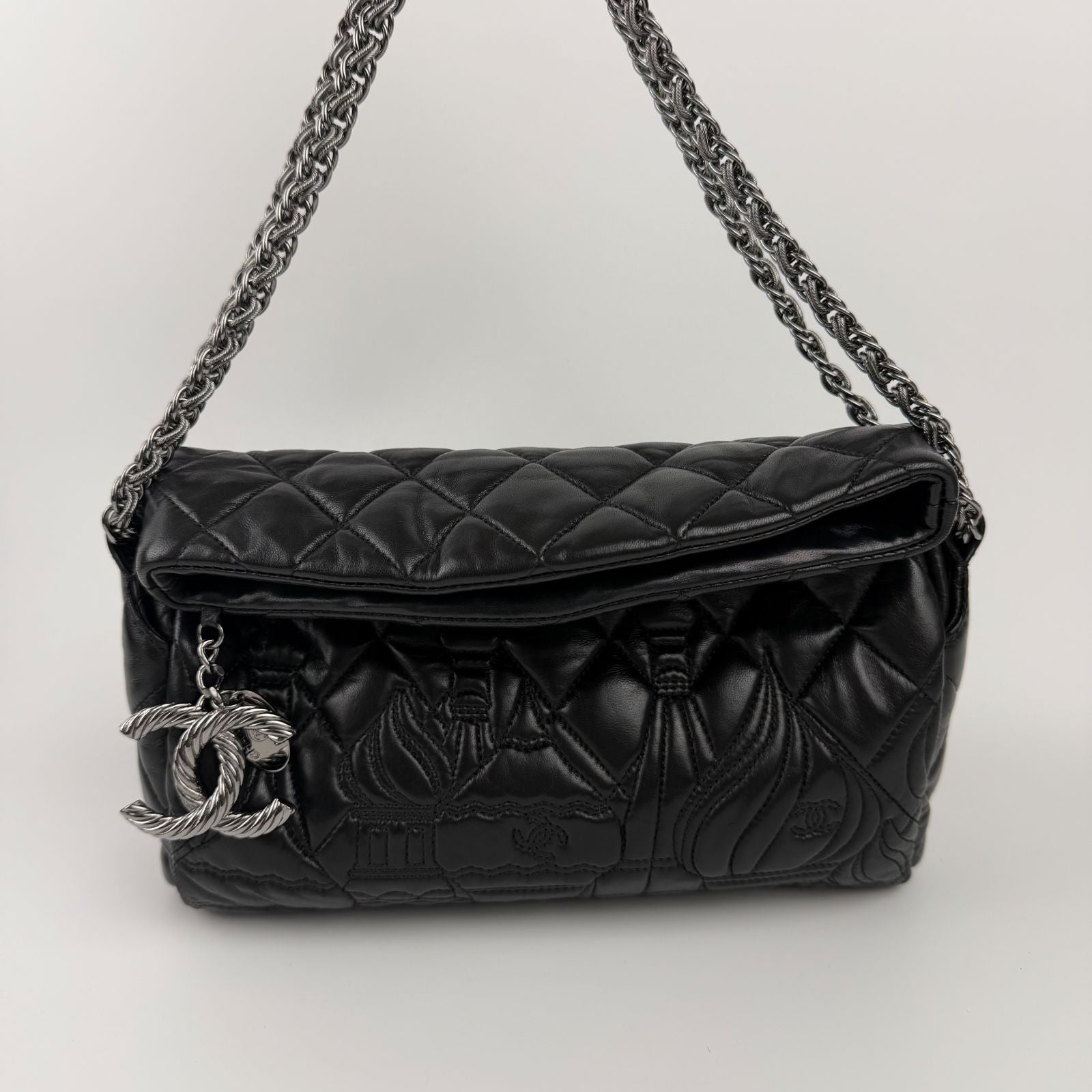 Chanel CC Logo Quilted Paris Moscow Collection Chain Shoulder Bag Black Leather — view 2