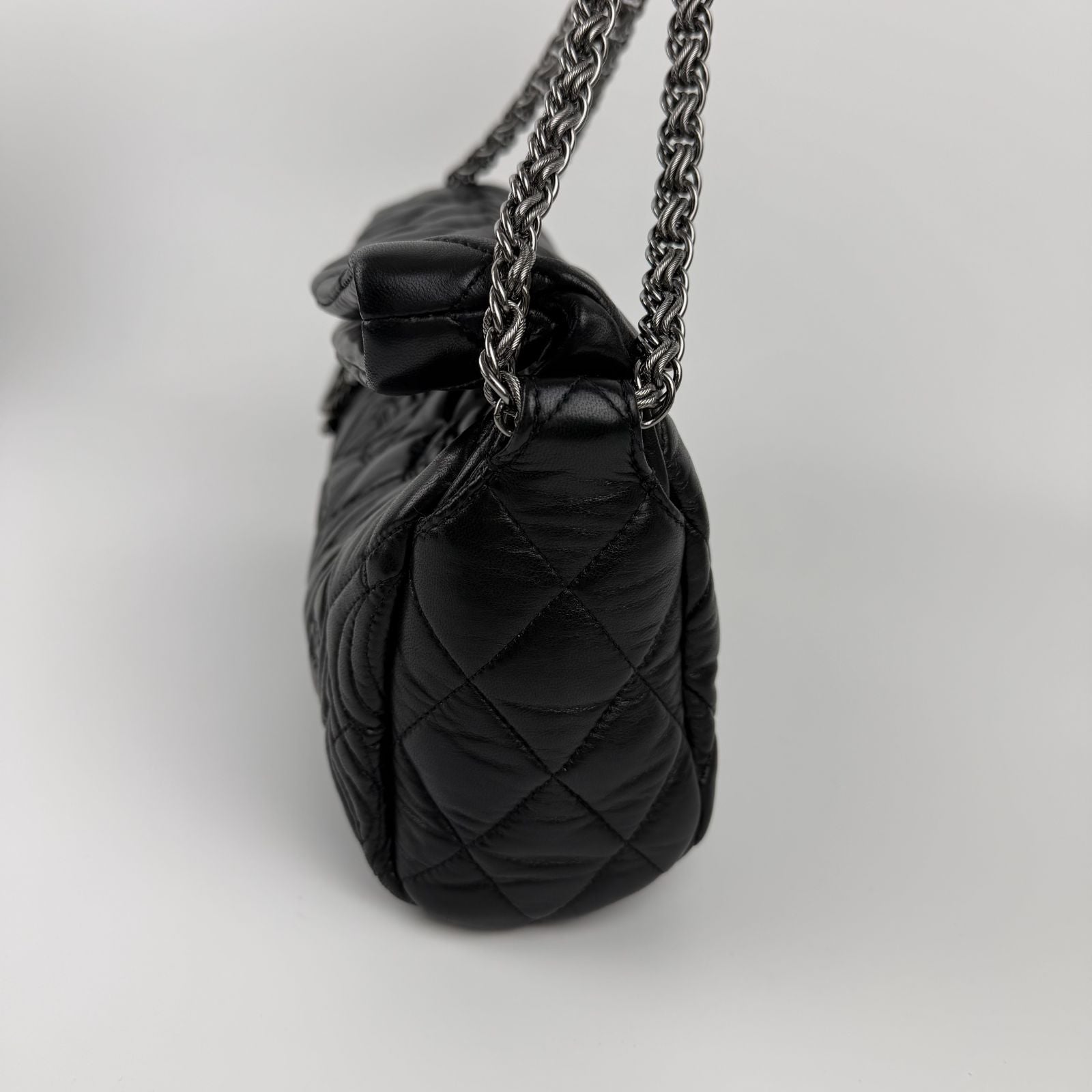 Chanel CC Logo Quilted Paris Moscow Collection Chain Shoulder Bag Black Leather — view 4