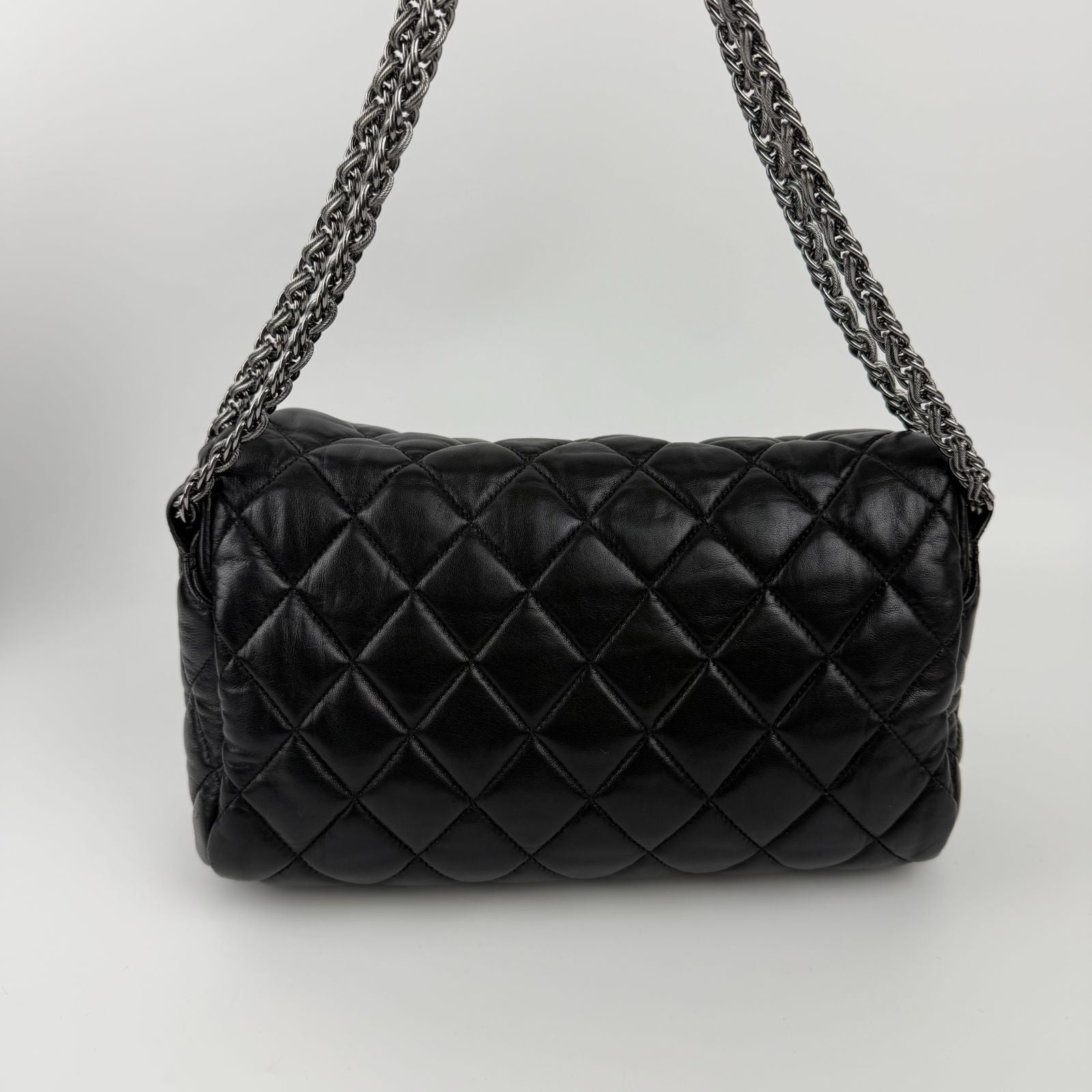 Chanel CC Logo Quilted Paris Moscow Collection Chain Shoulder Bag Black Leather — view 3