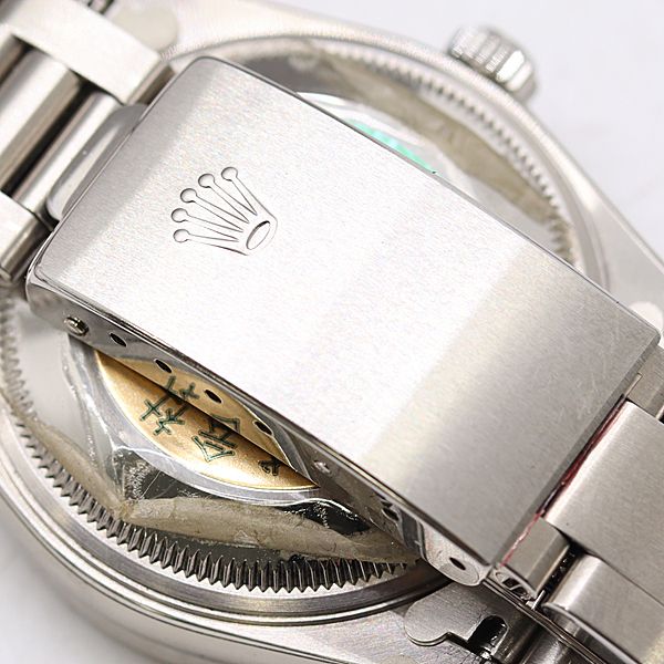 Rolex Oyster Perpetual Date Automatic Winding Silver Dial Watch — view 5
