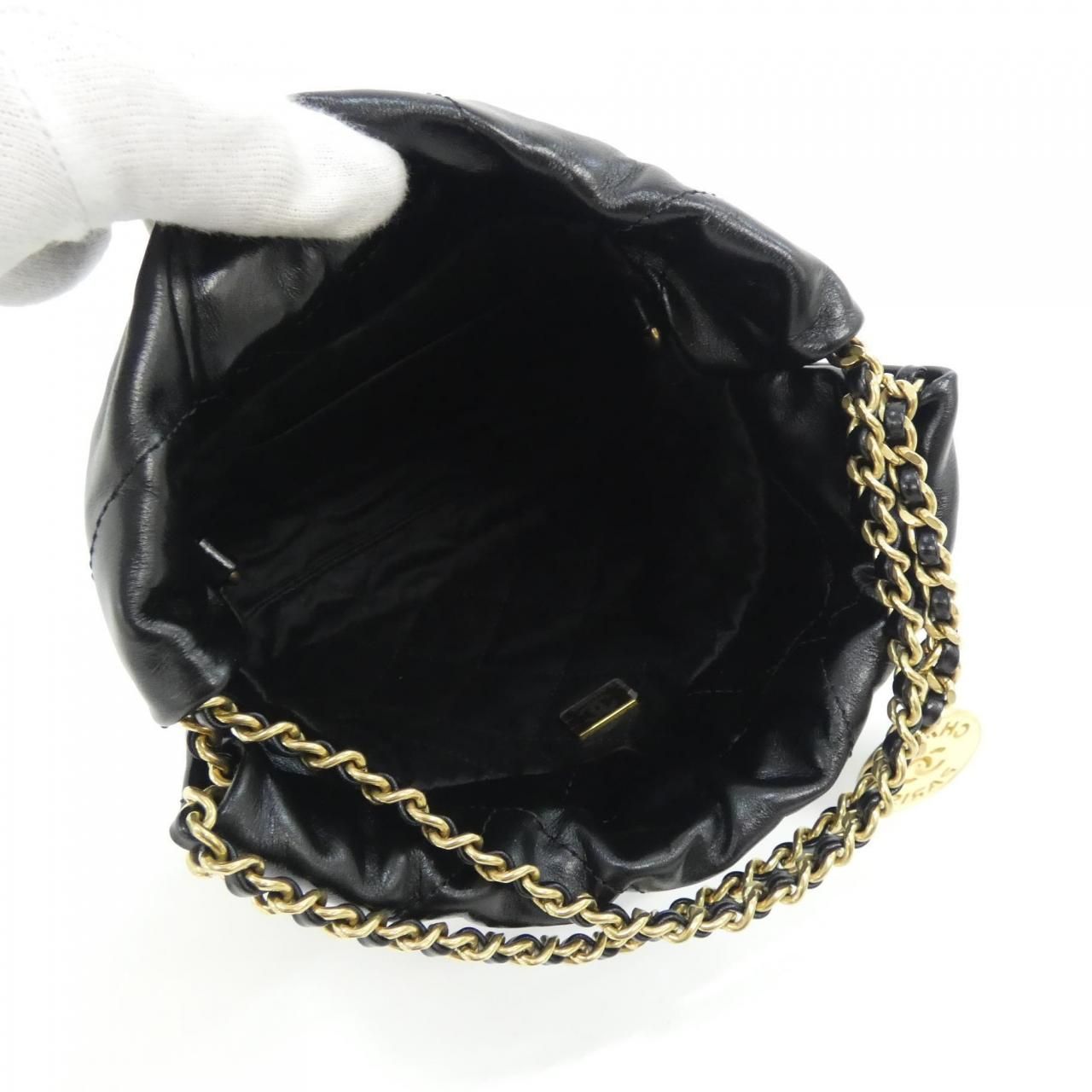 Chanel 22 Line Mini — view 6