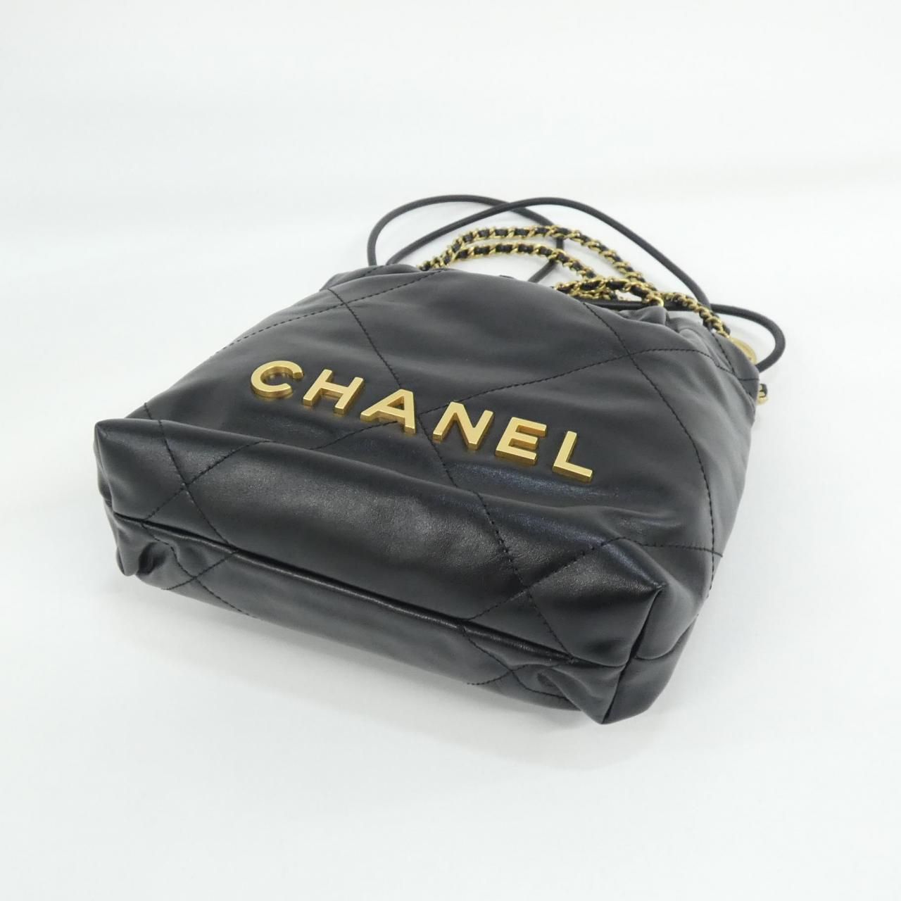 Chanel 22 Line Mini — view 3
