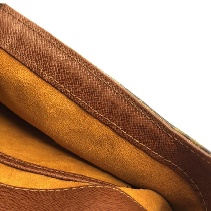 Louis Vuitton Monogram Musette Salsa Shoulder — view 9