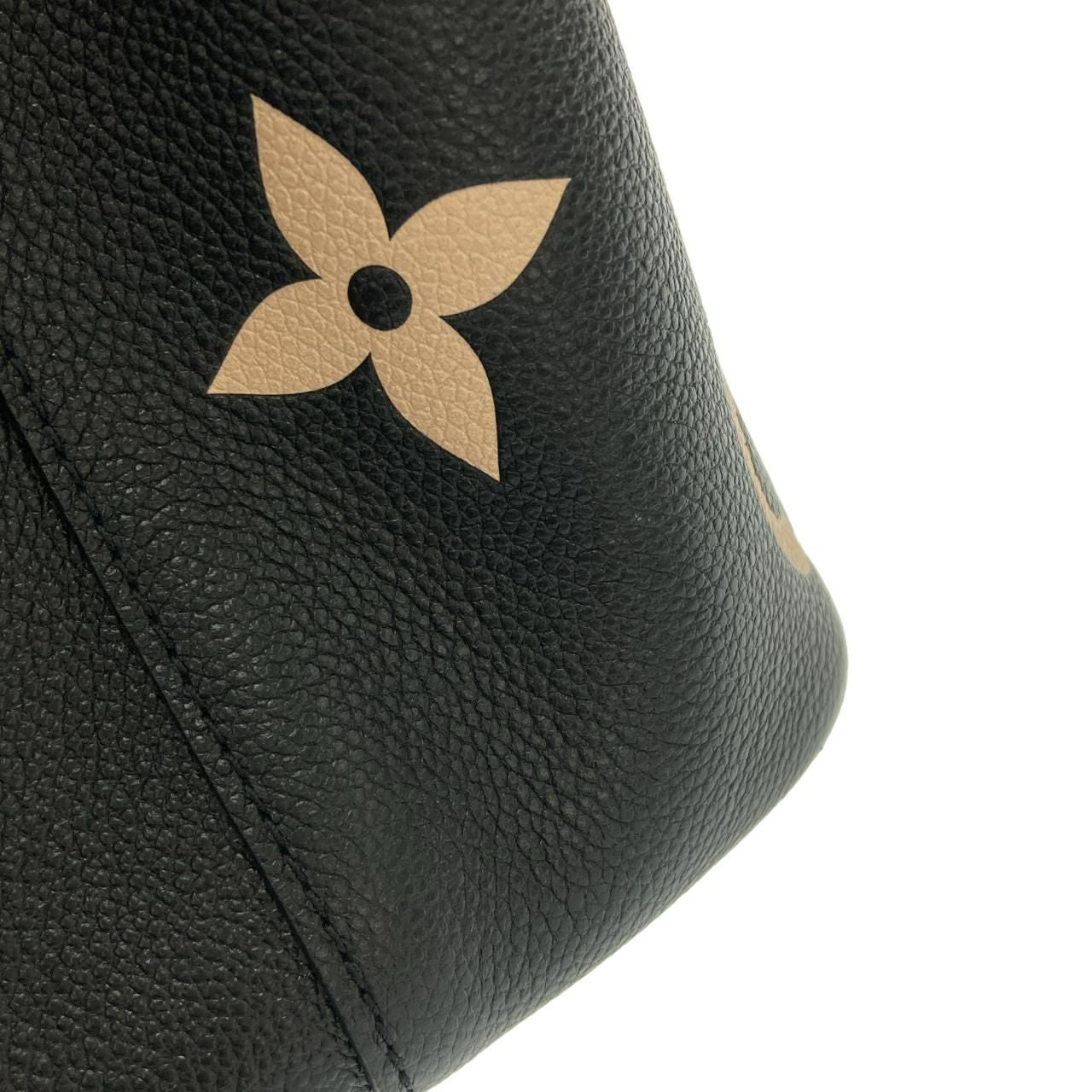 Louis Vuitton Bicolor Monogram Empreinte Neo Noe Shoulder — view 4