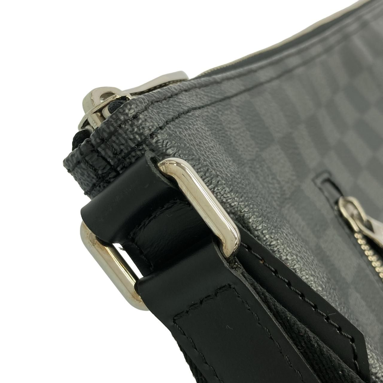 Louis Vuitton Damier Graphite Mick Shoulder — view 6