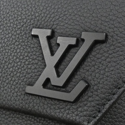 Louis Vuitton LV Aerogram Fast Line Messenger Shoulder — view 4