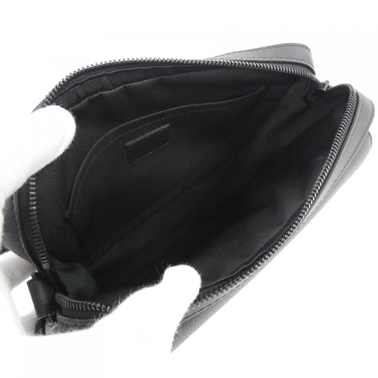Louis Vuitton LV Aerogram Fast Line Messenger Shoulder — view 8