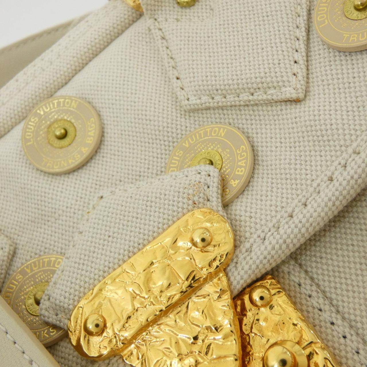 Louis Vuitton Tinka Bell Polkadots Panama — view 4