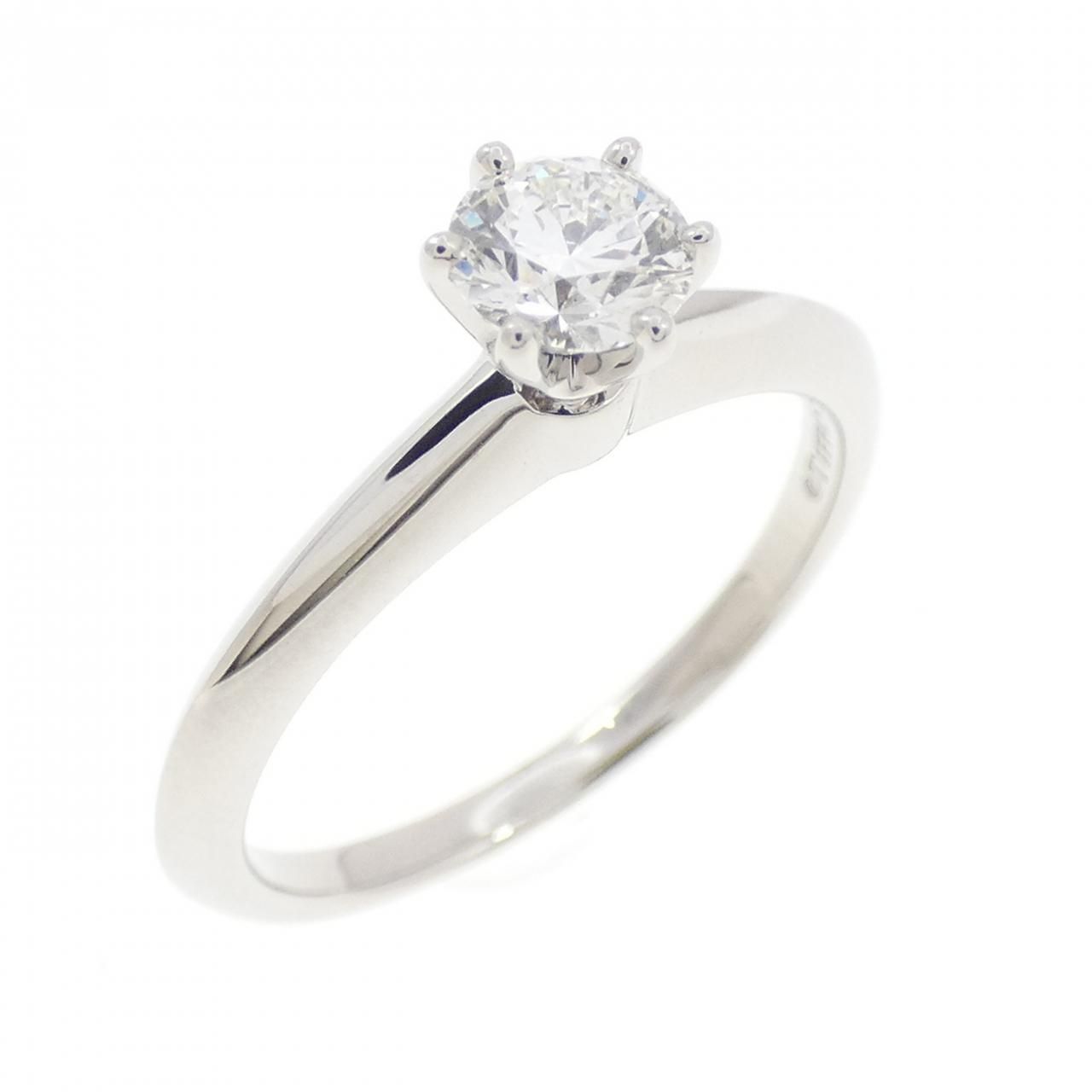 Tiffany & Co Classic Solitaire Ring