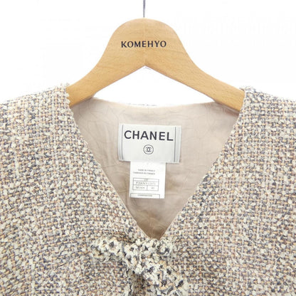 Chanel Vintage Suit Pink — view 5