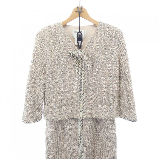 Chanel Vintage Suit Pink