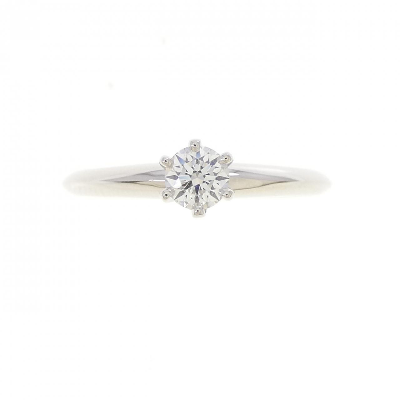 Tiffany & Co Classic Solitaire Ring — view 2