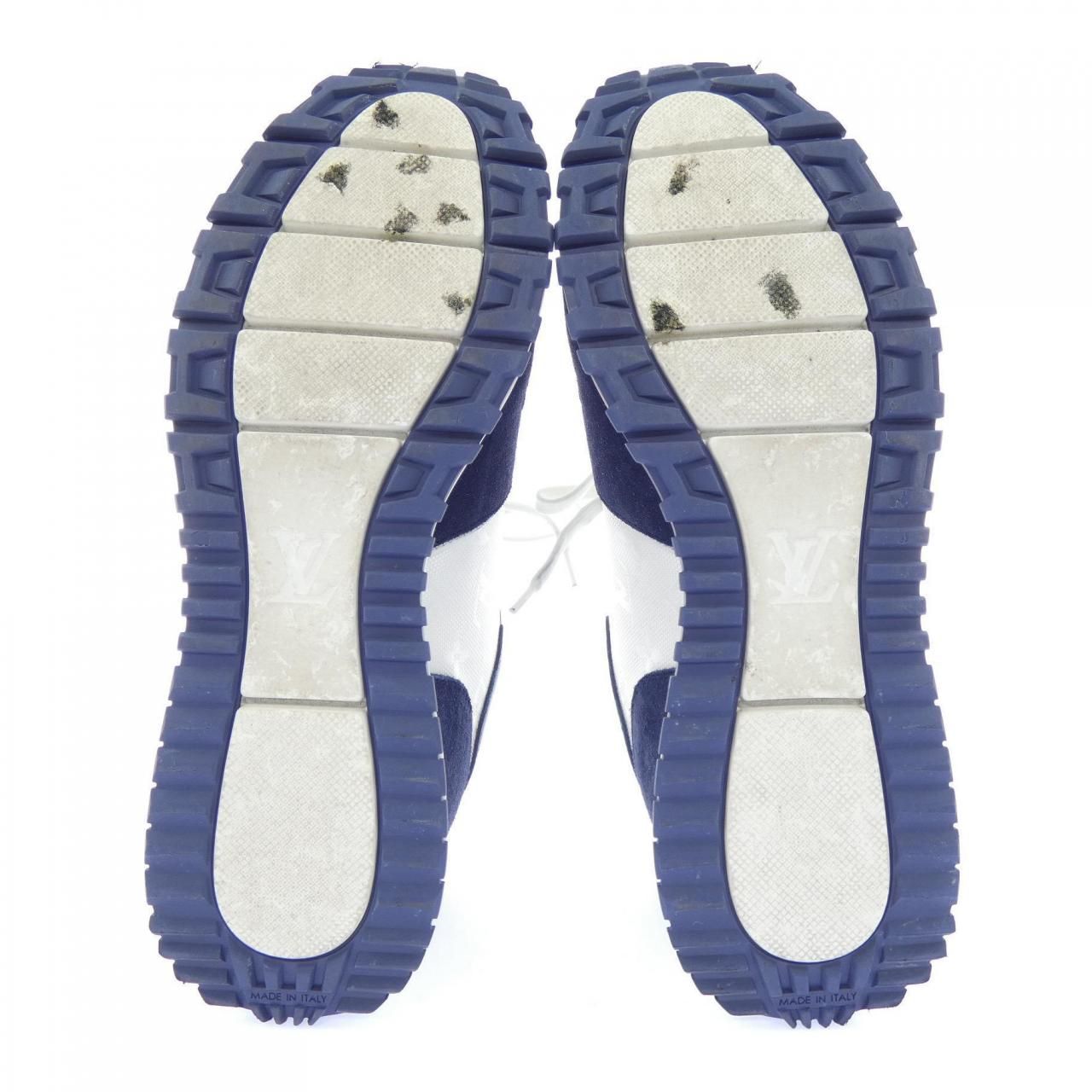 Louis Vuitton Run Away Line Sneakers — view 4