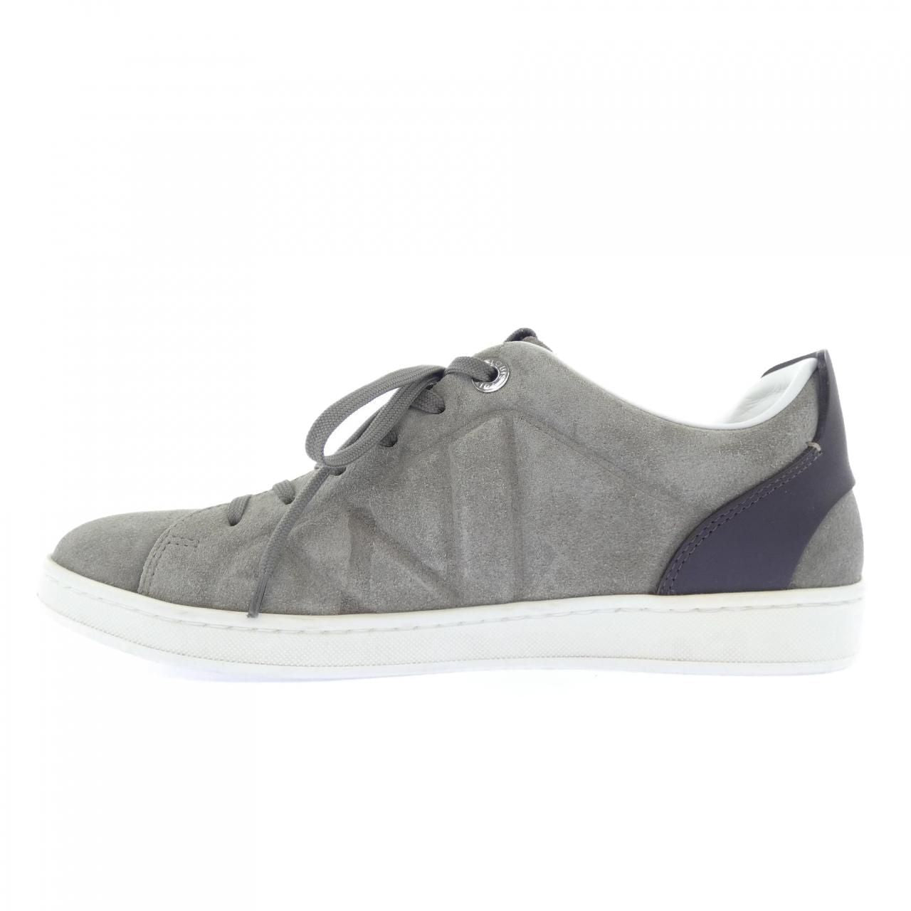 Louis Vuitton Sneakers Gray — view 2