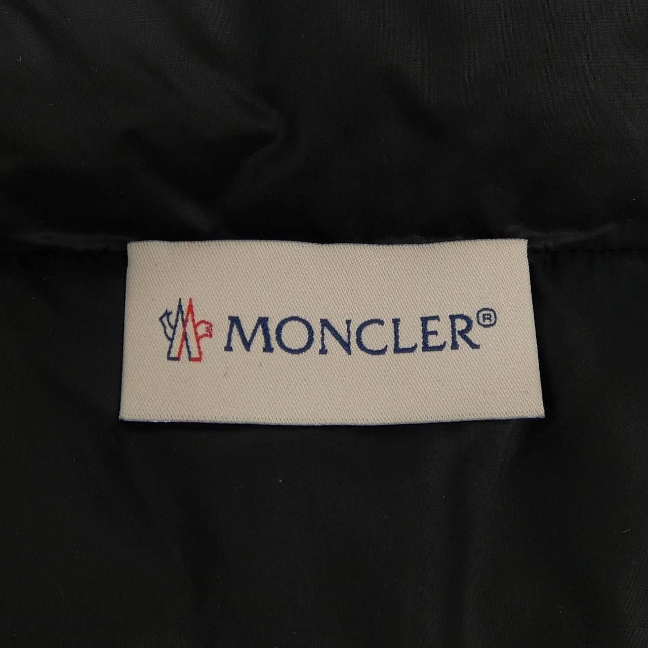 Moncler Down Jacket Black — view 5