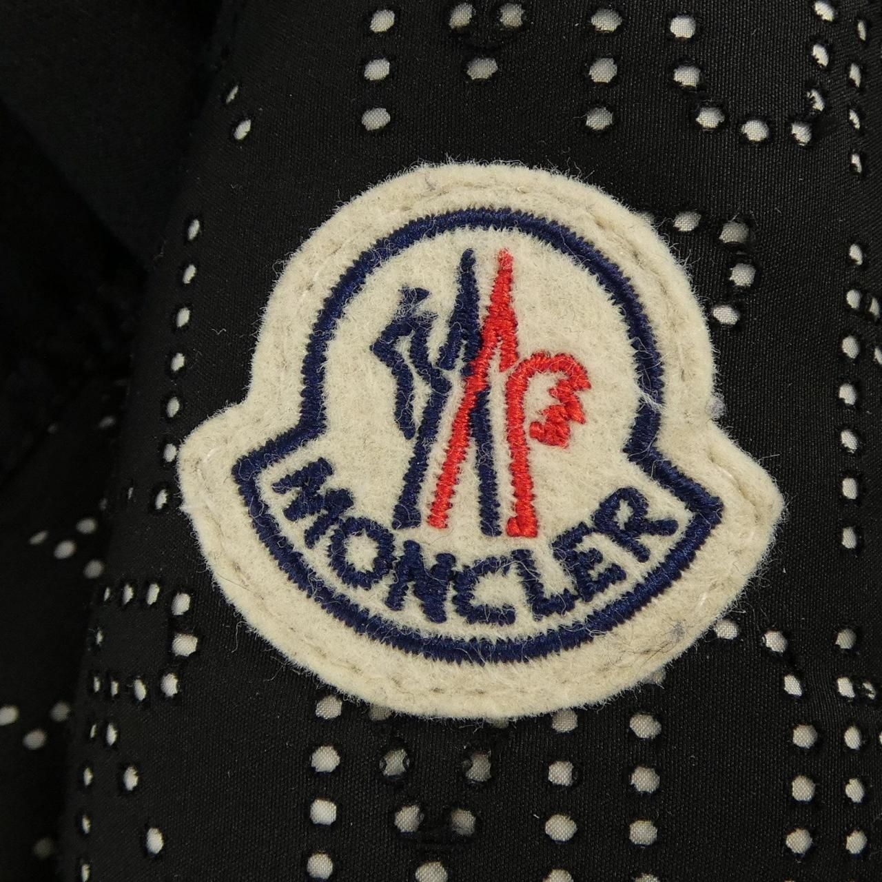 Moncler Grandval Down Jacket — view 9