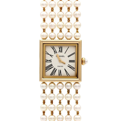 Chanel Mademoiselle YG Pearl Bracelet M YG Quartz