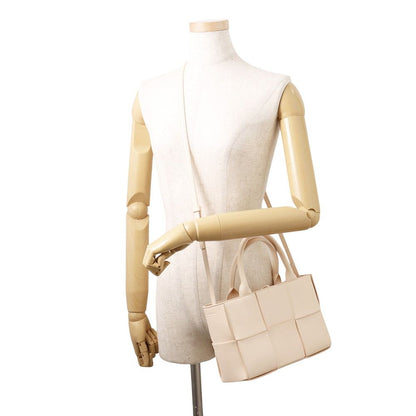 Bottega Veneta Handbag Arco Tote Mini Leather 2-Way — view 5