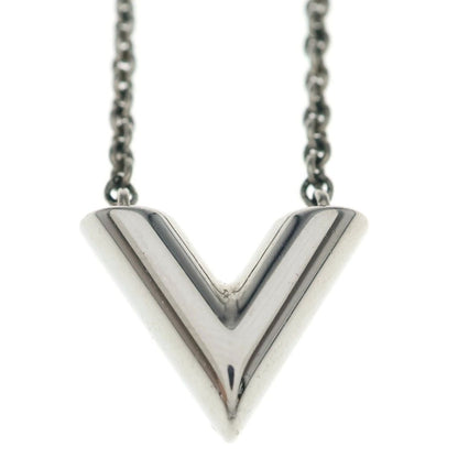 Louis Vuitton Essential LV Logo Motif Chain Necklace Silver — view 3